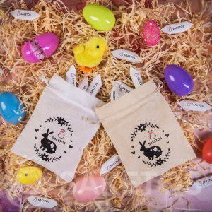 Baumwollsäckchen mit einem Aufdruck zu Ostern und einem Platz für Ihr Logo