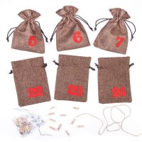 Adventskalender Jutesäckchen 13 x 18 cm – natur-dunkel + rote Zahlen Jutesäckchen