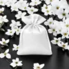 Satinsäckchen 10 x 13 cm - weiß Frauentag